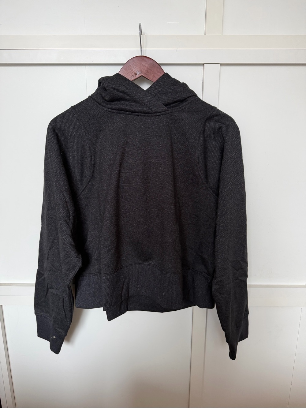 lululemon athletica Black Hooded Pullover Sweatshirt